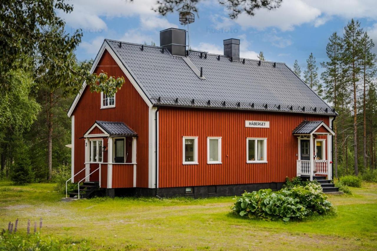 Fjaellnaera Stuga Med Laengdspar & Sjoe I Naerheten Vemhån Exterior foto